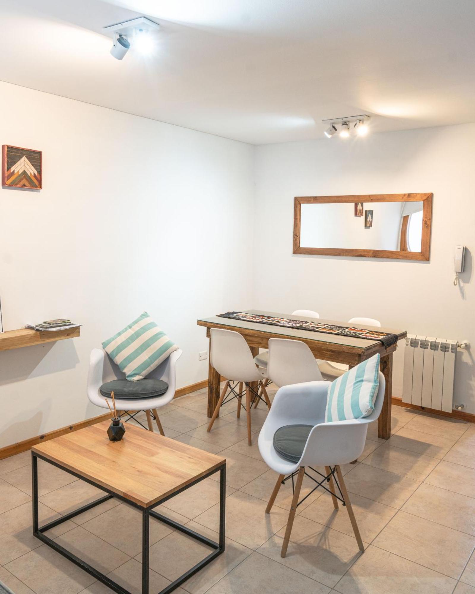Moderno Departamento Centrico En San Martin De Los Andes - Habitatsma Bagian luar foto
